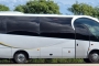 Alquila un 32 asiento Microbus (IVECO MAGO 2016) de Elite Bus 2014 Alicante  en Alicante 