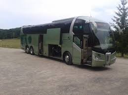 Huur een 63 seater Luxury VIP Coach (VOLVO TITANIUM 2013) van Autocares Fonseca in Berrioplano 
