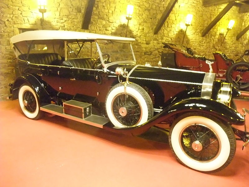Galdames (Vizcaya)-Museo de coches antiguos