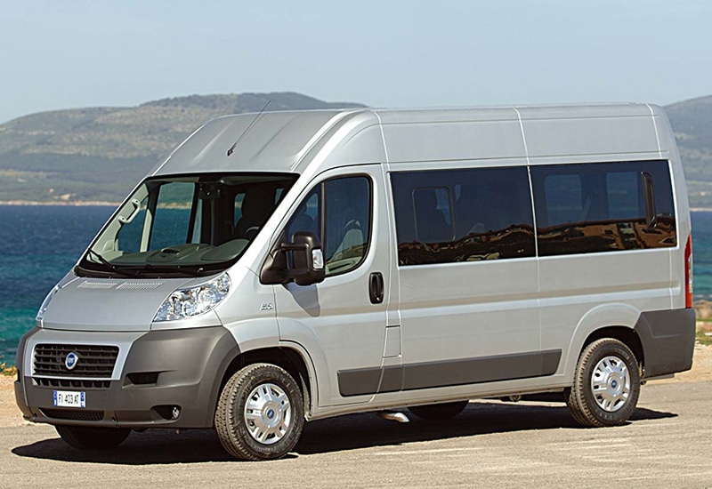 Minivan 8-posti Travel&Service