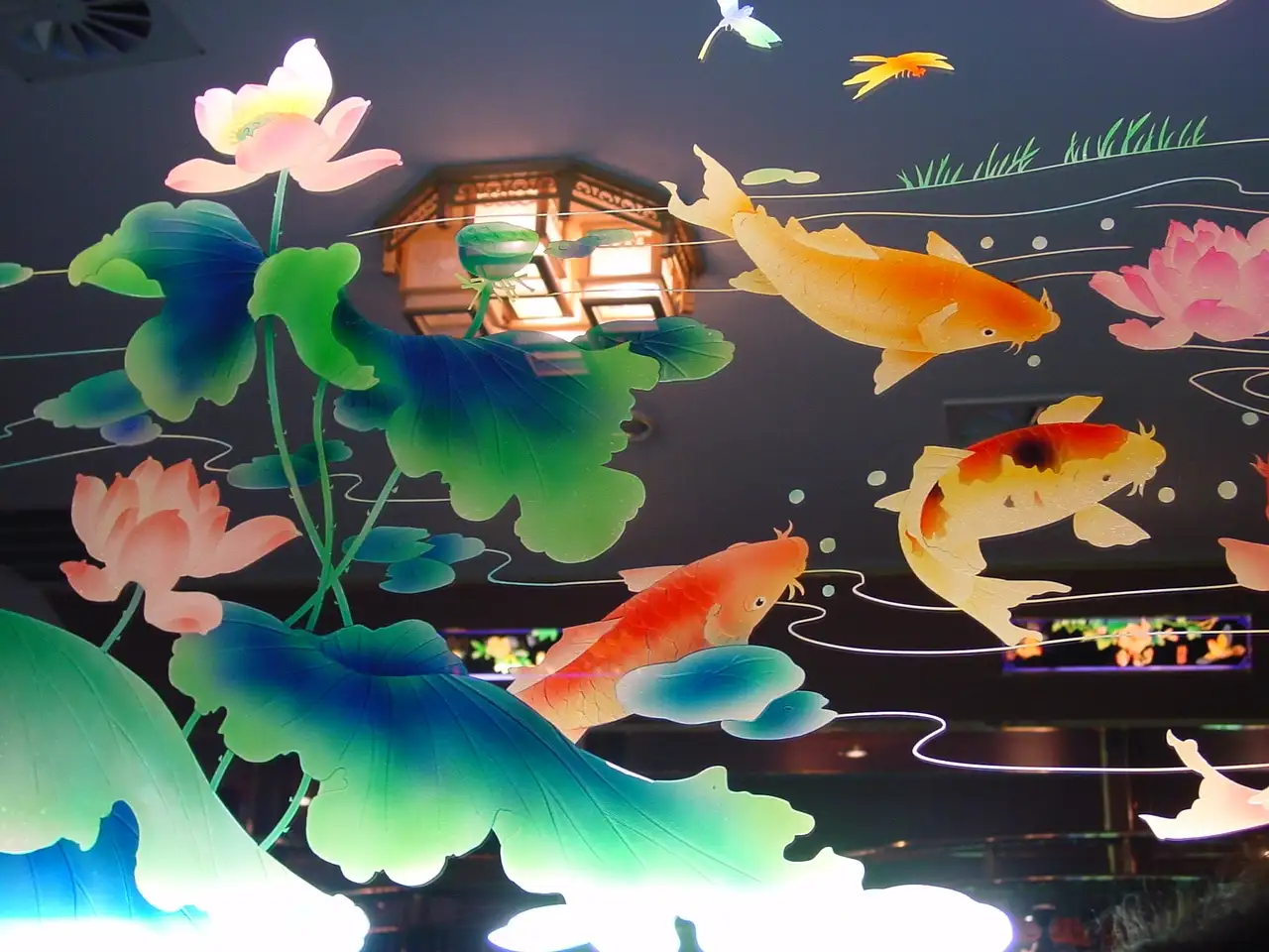 Mirror of Chinese Restaurant in Arlon, Belgium