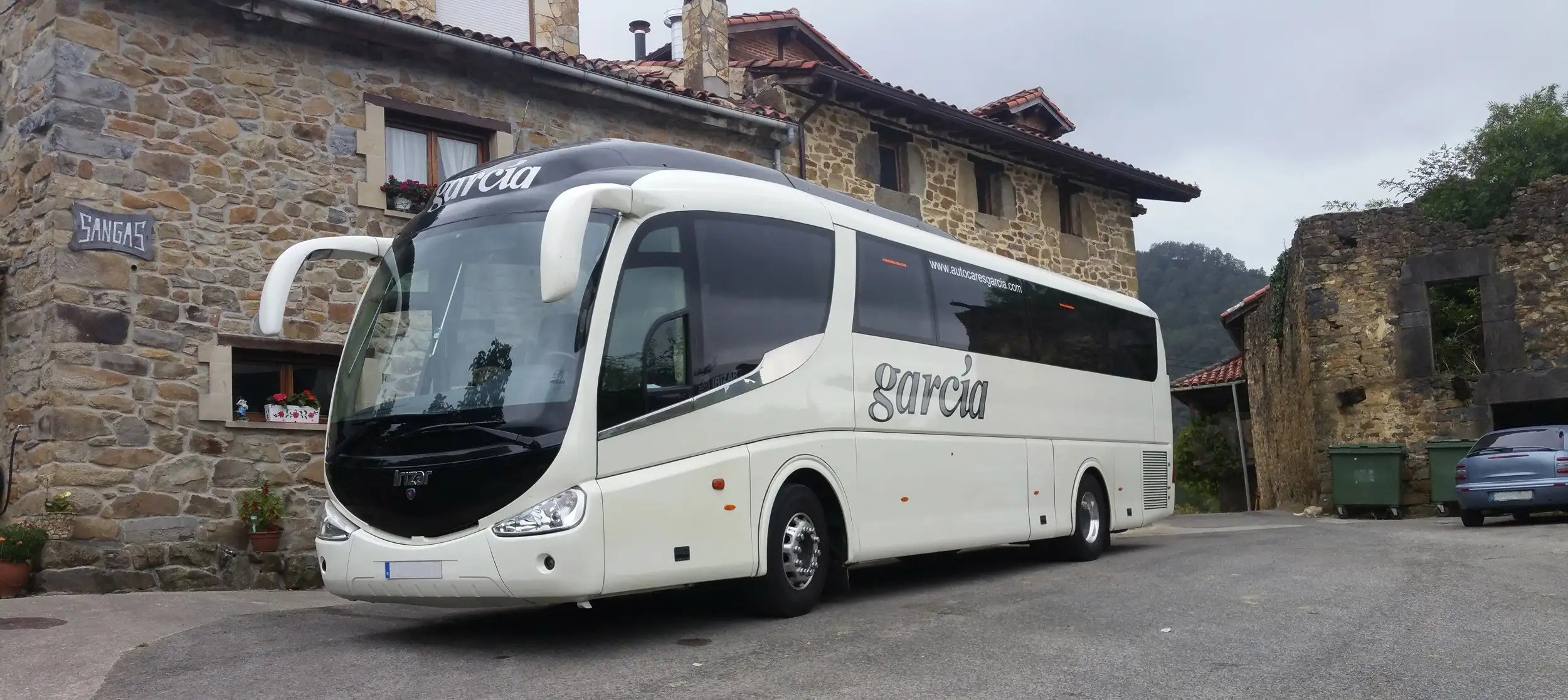 Autocares Villa Garcia 60