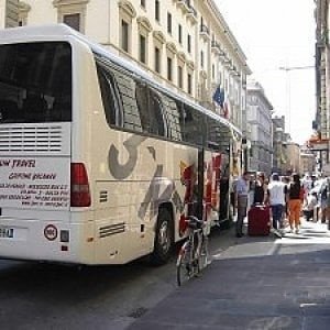 Bus diretti verso la zona di Santa Maria Novella