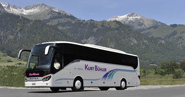 Bus für Gruppentransport von oder nach Flughafen von Kurt Bühler Busreisen 