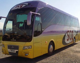 Reisebus von Autocares Delgado in Granada