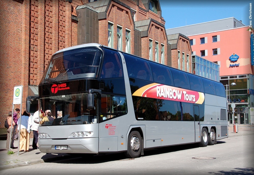 Doppeldecker von Thies Bustouristik in Hamburg