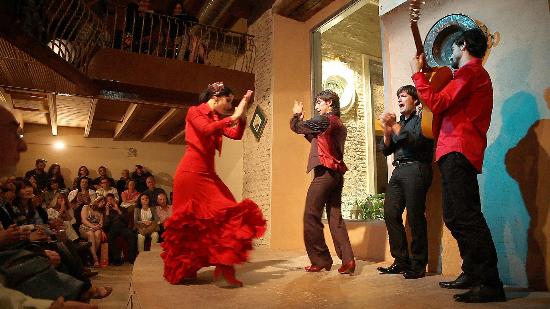 Espectáculo flamenco en Casa de la Memoria
