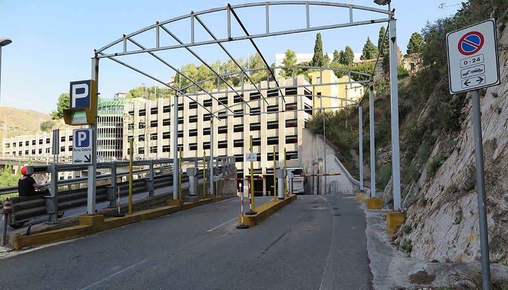 Parcheggio Porta Catania – tariffe minibus