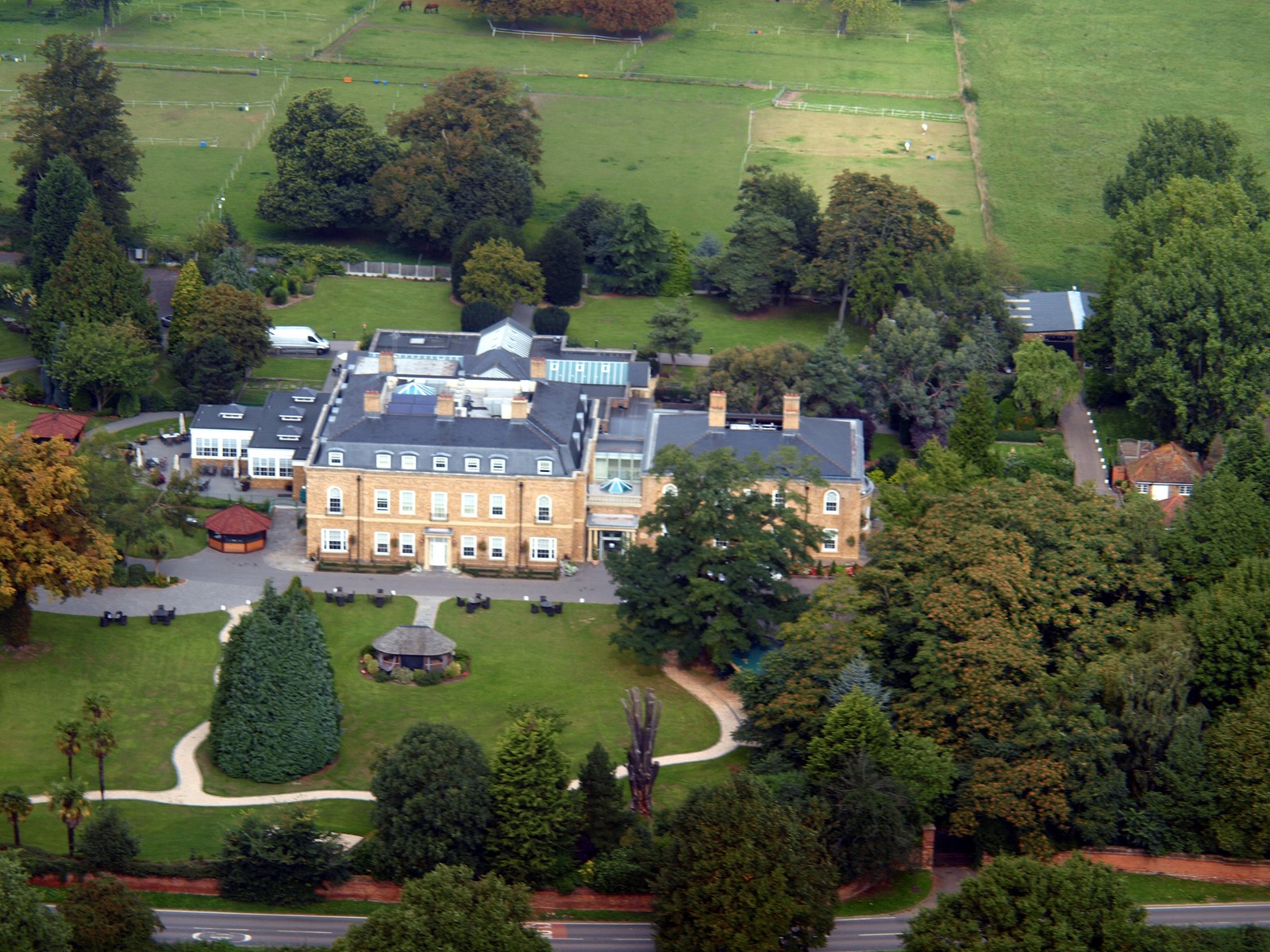 orsett to the palace by helicopter