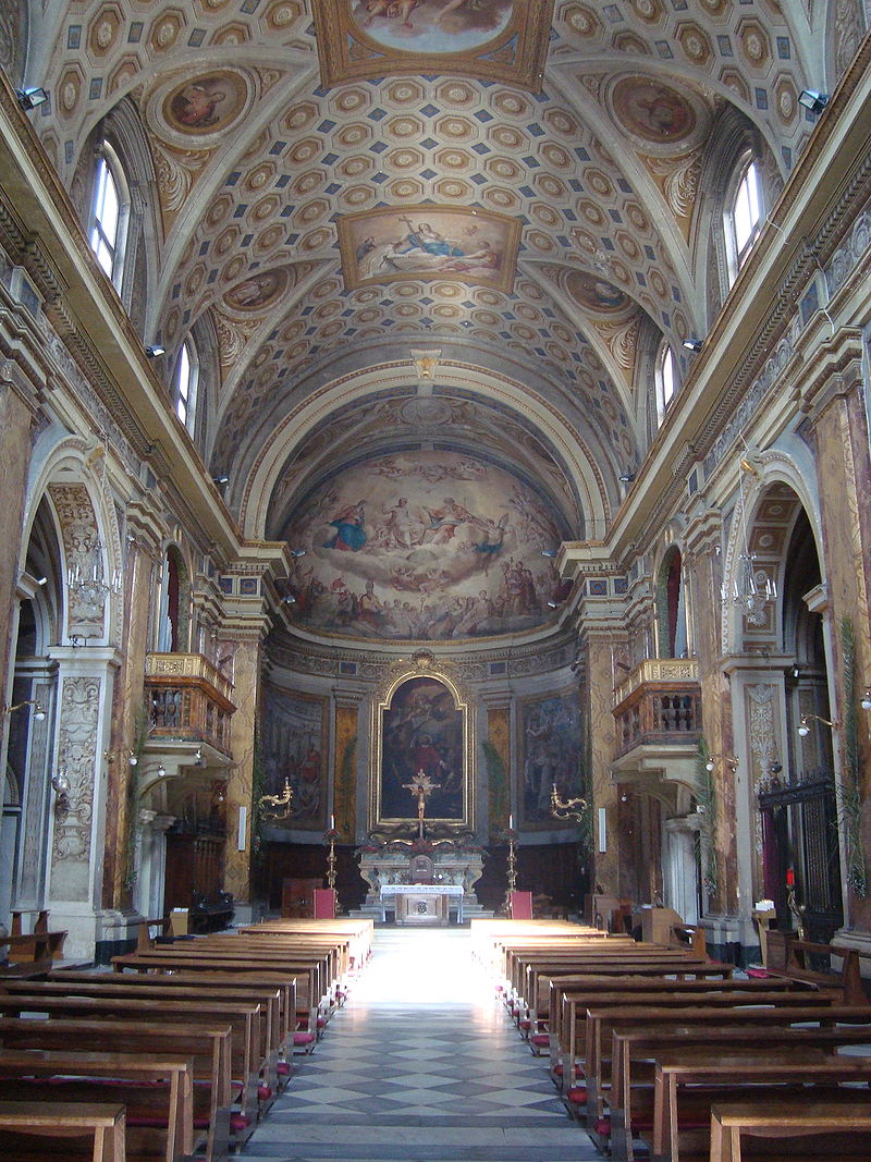 The nave of the cathedral San Lorenzo in Tivoli