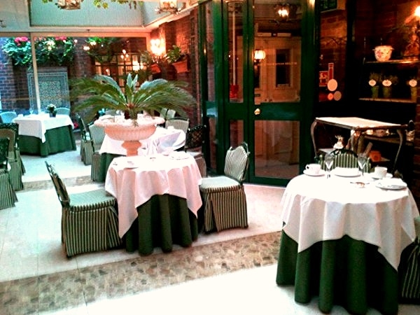Conservatory Restaurant at Chesterfield Mayfair