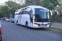 Mieten Sie einen 55 Sitzer Standard Coach (Man Sunsundegui. 2017) von malaga airport minibus transfers in malaga 