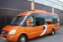 Alquila un 19 asiento Minibus  (. Bus pequeño con los servicios básicos  2010) de Autocares Dávila en La Rivera 