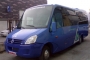 Alquila un 28 asiento Midibus ( Autocar algo más pequeño que el estándar 2008) de Autobuses La Muguiroarra en Mugiro 