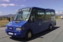 Alquila un 22 asiento Midibus ( Autocar algo más pequeño que el estándar 2001) de Autobuses La Muguiroarra en Mugiro 