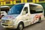 Noleggia un 7 posti a sedere Minivan (Mercedes Classe V 2017) da TURISCAR a Cefalù