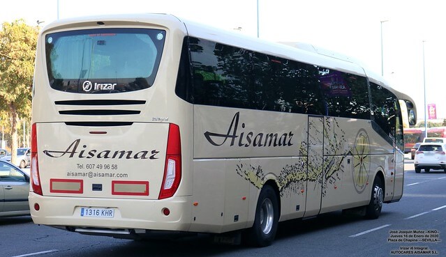 Alquile un Luxury VIP Coach de 55 plazas .MAN  PB  2012) de AUTOCARES AISAMAR S.L. de BARCELONA 