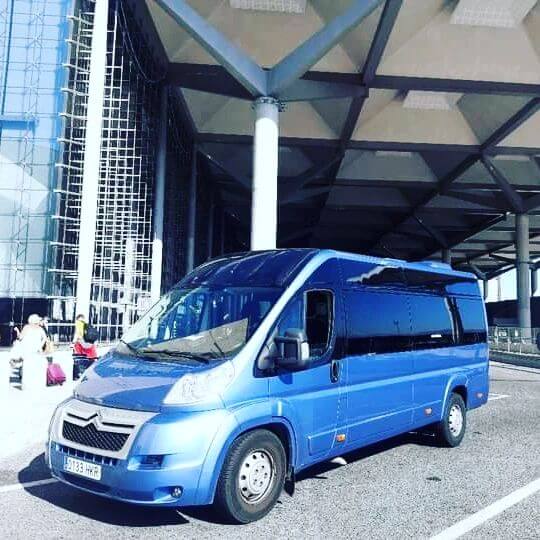 Rent a 12 seater Minibus (Citroen Jumper 2012) from Minibuses Andalucia from Benalmadena