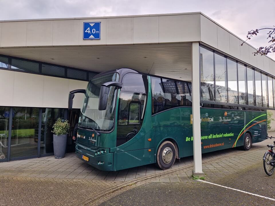 Huur een 55 seater Standaard Bus -Touringcar (VDL Berkhof 2018) van Touringcar Verhuur Brabant in vught 