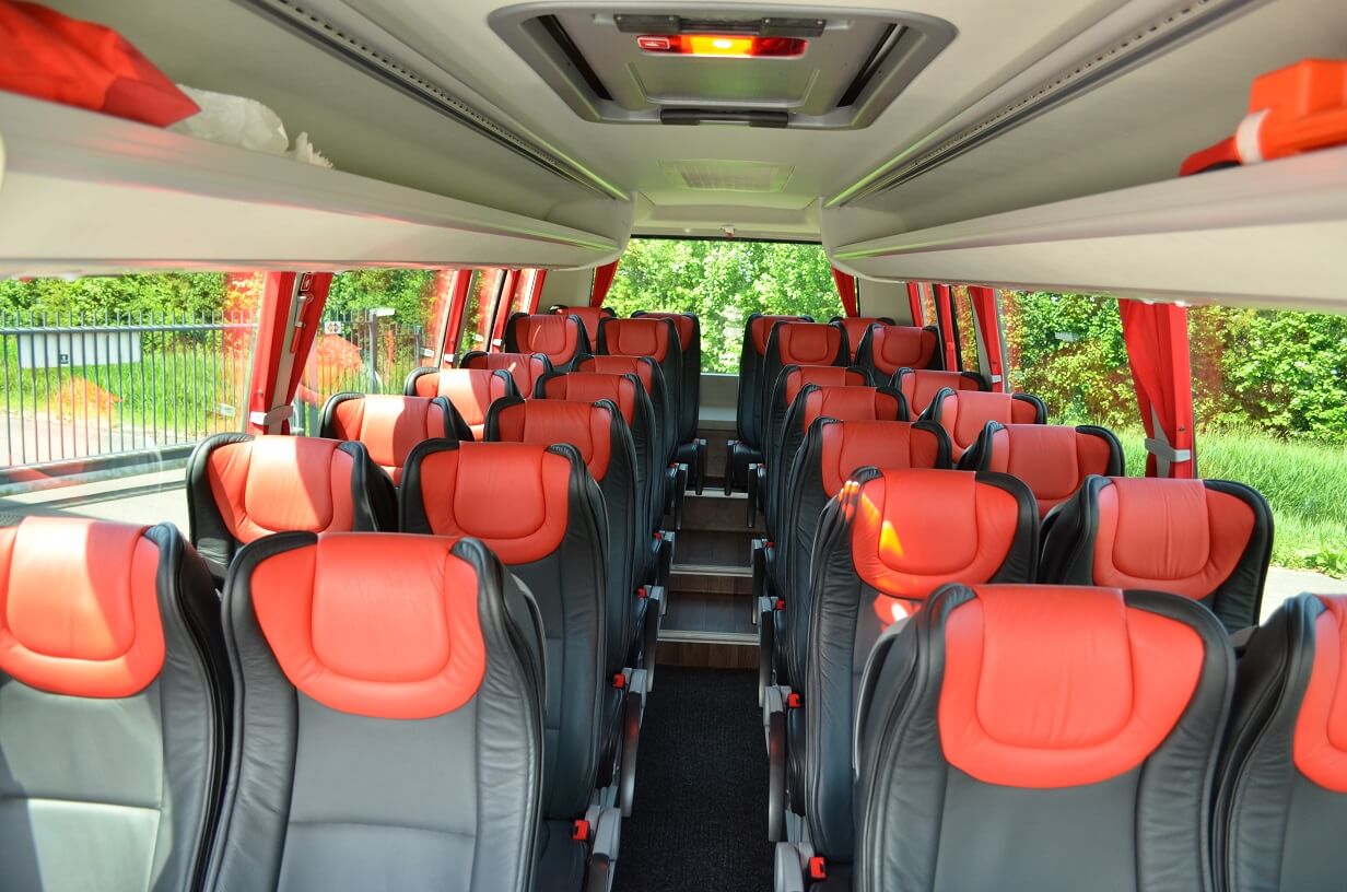 Rent a 28 seater Midibus (Iveco Wing 2018) from Van der Laan Touringcar B.V. from Nieuwkoop 