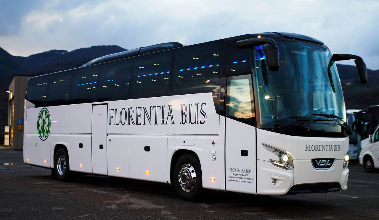 Noleggia un 30 posti a sedere Luxury VIP Coach (VDL VDL 2014) da Florentia Bus srl a Firenze 