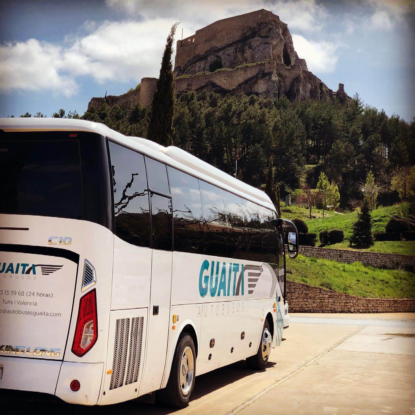 Rent a 30 seater Midibus (Iveco Beulas 2010) from Autobuses Guaita from Turís