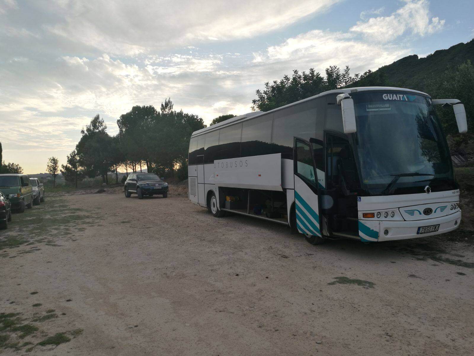 Llogueu un 40 places Standard Coach (mercedes . 2017) de Autobuses Guaita de Turís 