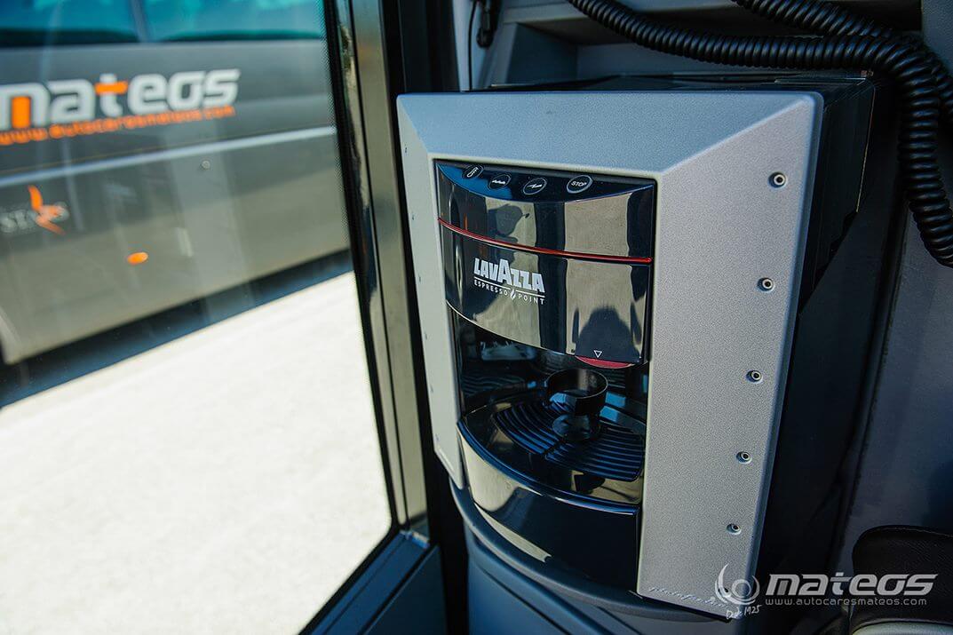 Rent a 55 seater Standard Coach (Volvo K124. Irízar PB 2012) from AUTOCARES MATEOS from Málaga