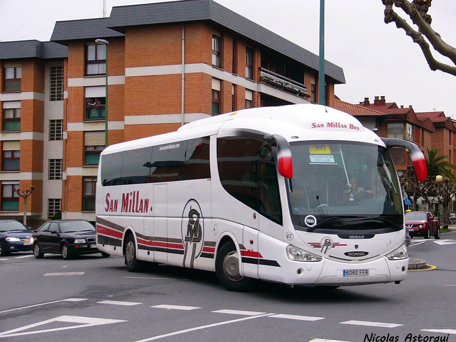 Rent a 59 seater Luxury VIP Coach (Scania Autocar estándar con los servicios básicos  2014) from AUTOCARES SAN MILLAN from Leioa 