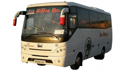 Mieten Sie einen 25 Sitzer Midibus (Mercedes / Iveco Bus pequeño con los servicios básicos  2014) von AUTOCARES SAN MILLAN von Leioa 