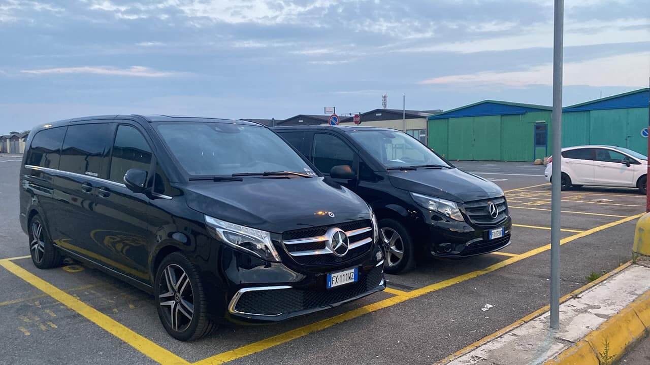 Rent a 8 seater Microbus (MERCEDES VITO 2019) from M.A.G.CAR SERVICE from ARSAGO SEPRIO 