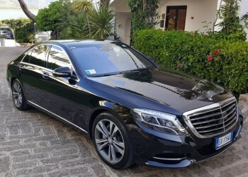 Hire a 4 seater Limousine or luxury car (Mercedes Classe S 2014) from Nolauto Alghero in Alghero 