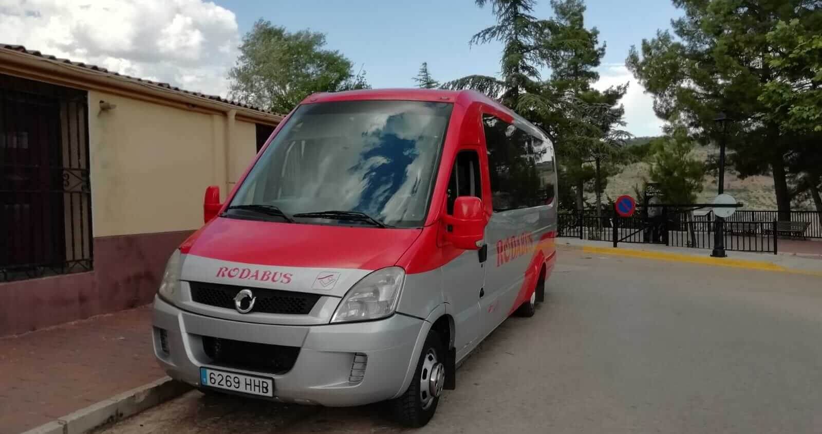 Hire a 16 seater Minibus  (. Bus pequeño con los servicios básicos  2005) from RODABUS in Albacete 