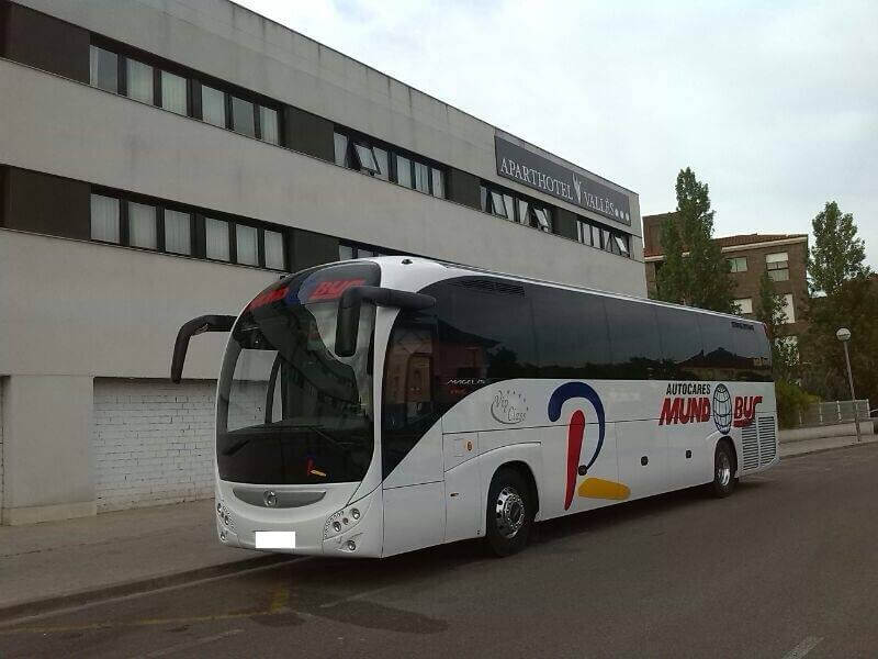 Hire a 55 seater Standard Coach (IVECO PB 2008) from Autocares Mundobus, S.L. in Catarroja 